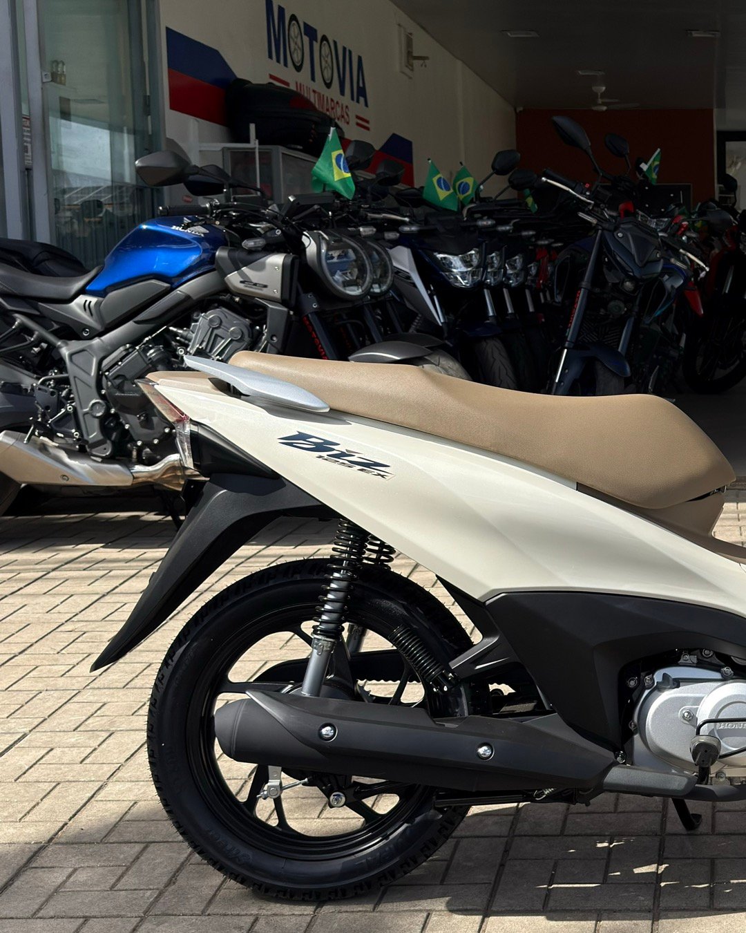 Imagem da moto