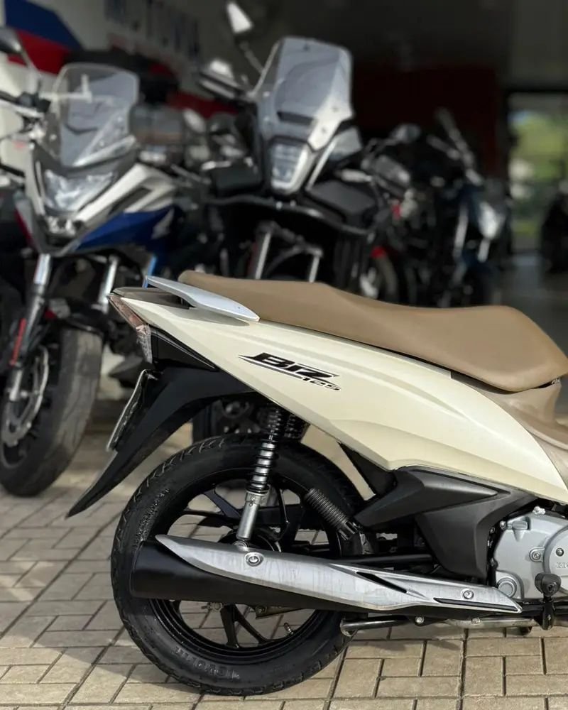 Imagem da moto